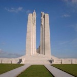 Het monument op Vimy Ridge, één van de vele monumenten in Noord Frankrijk en Zuid West België die herinneren aan de bloedige veldslagen uit de Eerste Wereldoorlog.